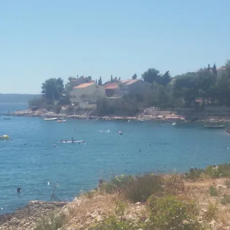 Maja Okrug Gornji Trogir